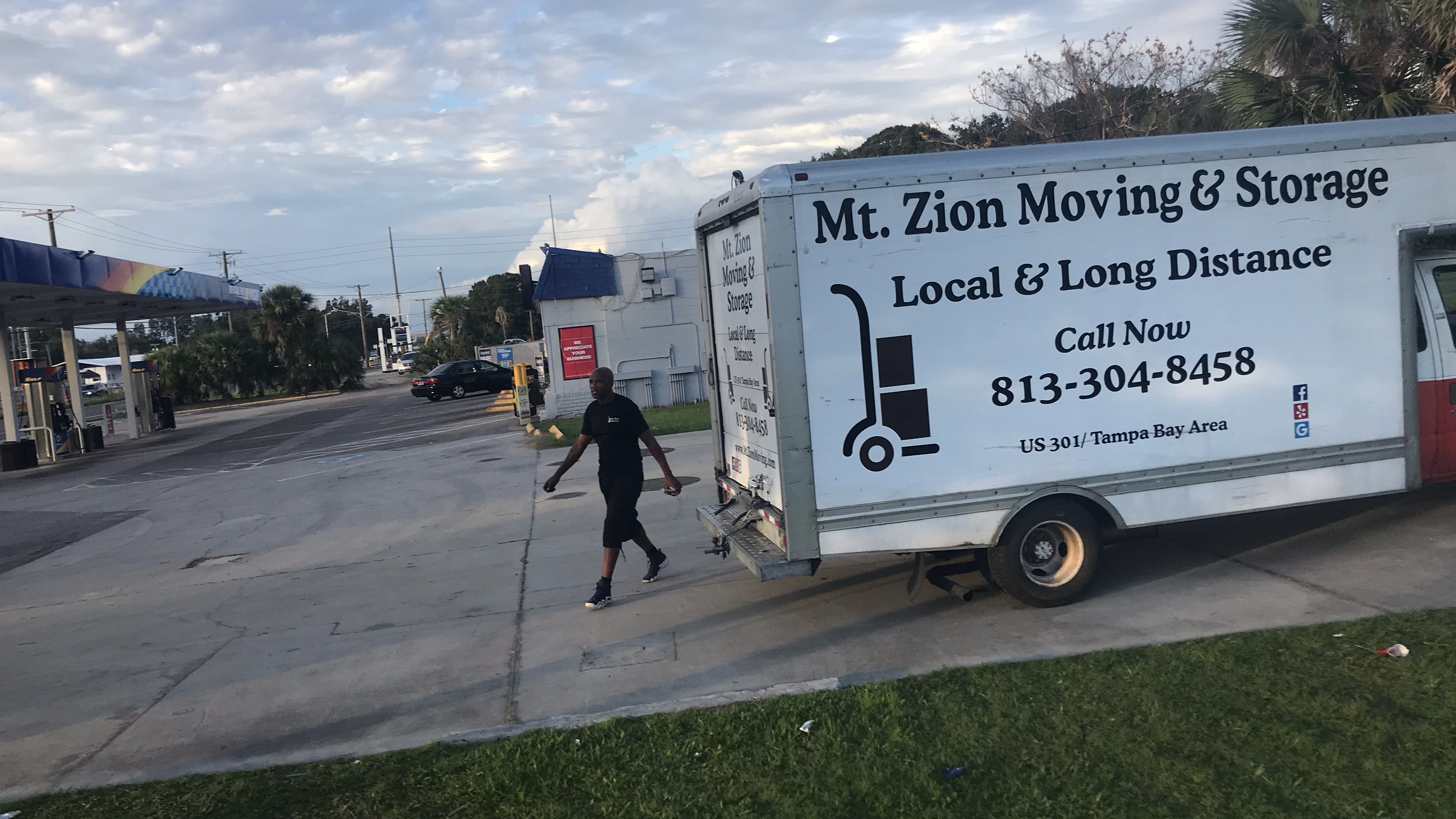 Licensed and Insured Hot Tub Movers in Avon Park, FL
