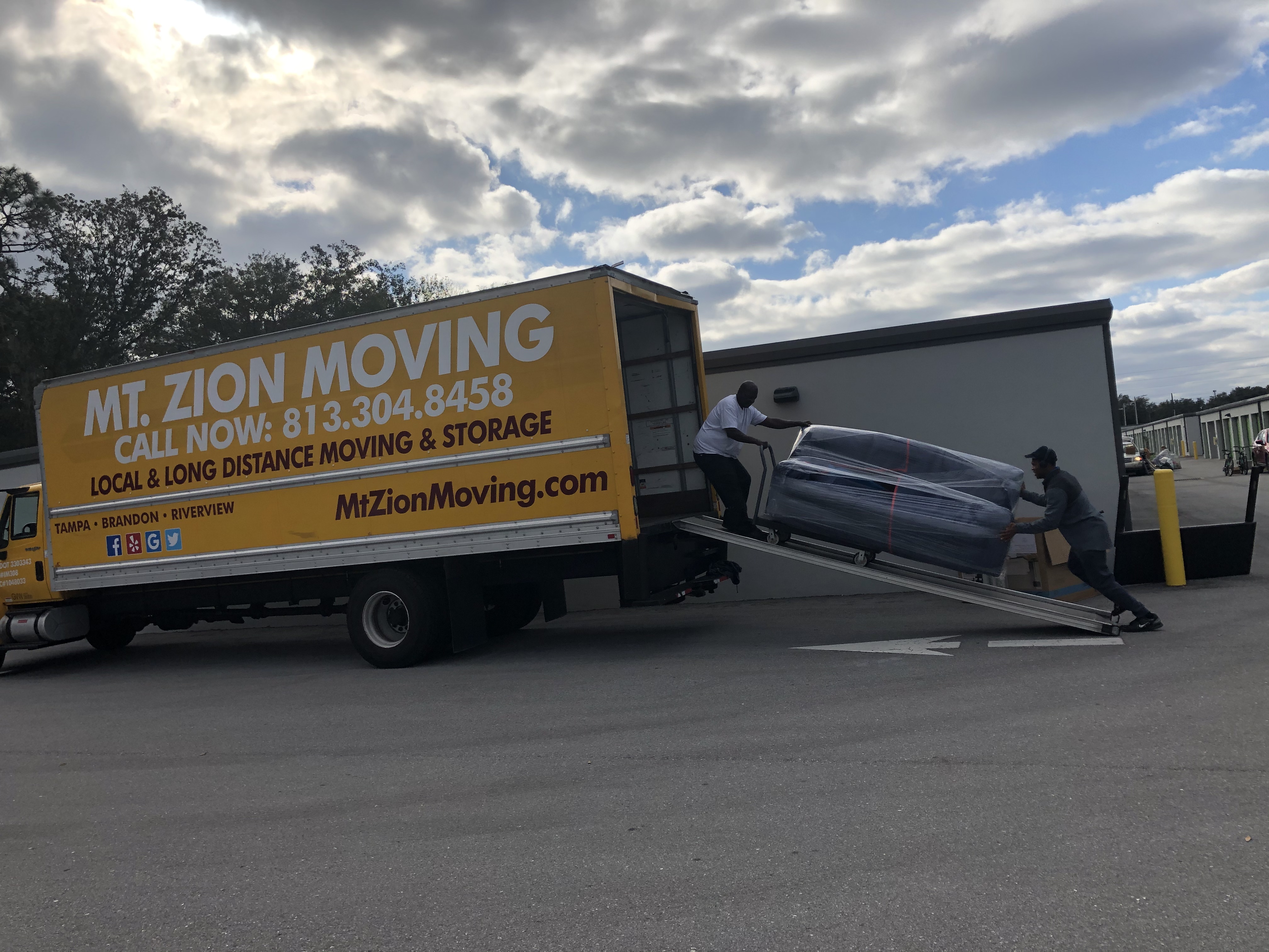 Affordable Hot Tub Moving Company in Bradenton, FL